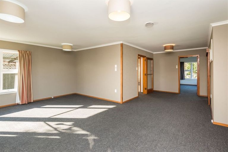 Photo of property in 41 Pembroke Street, Avondale, Christchurch, 8061