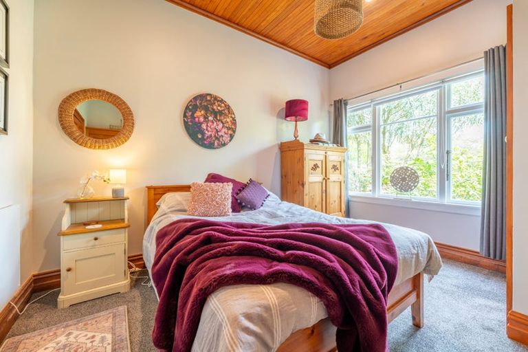 Photo of property in 22 Mckenzie Street, Geraldine, 7930