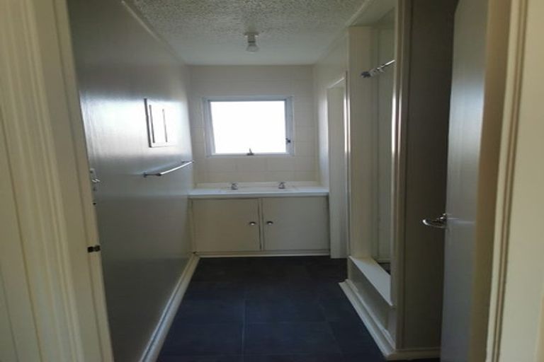 Photo of property in 41 Seddon Road, Frankton, Hamilton, 3204