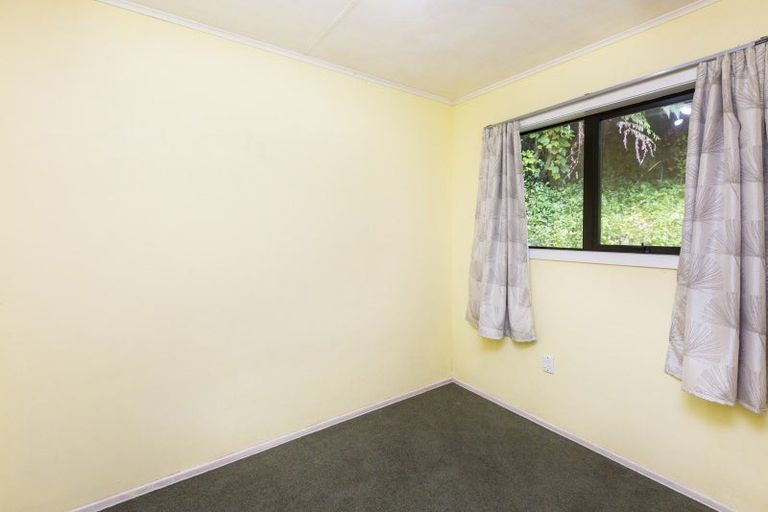 Photo of property in 76 Elmslie Road, Pinehaven, Upper Hutt, 5019