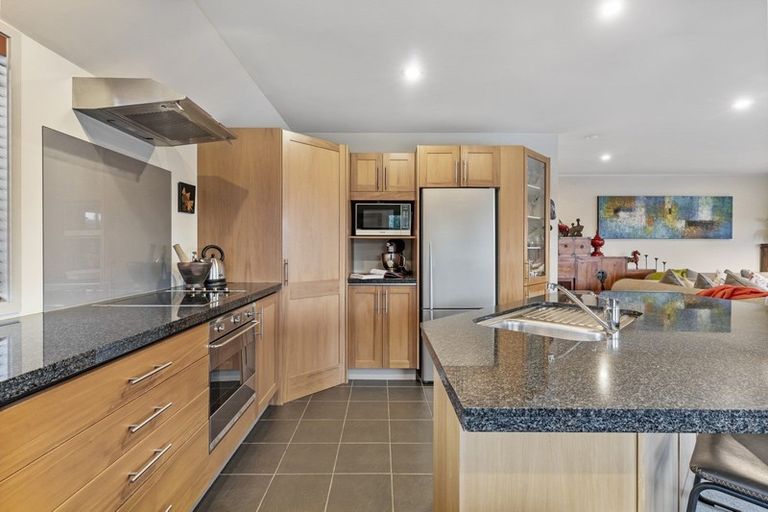 Photo of property in 50b Valley Road, Mount Maunganui, 3116