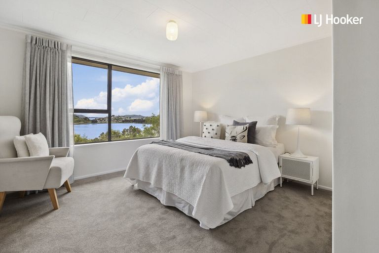 Photo of property in 19 District Road, Roseneath, Port Chalmers, 9023