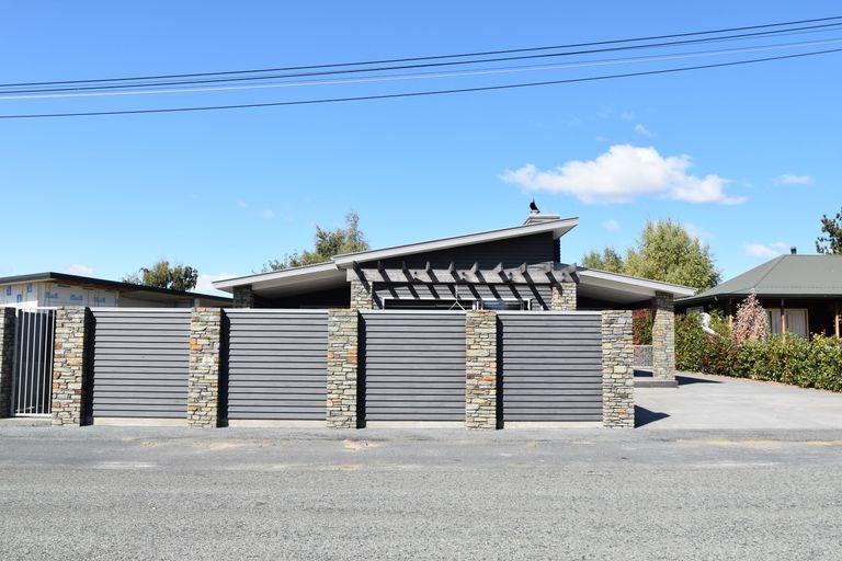 Photo of property in 52 Totara Drive, Twizel, 7901