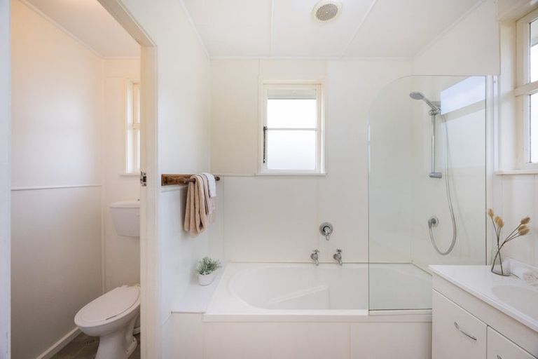 Photo of property in 130 Oroua Road, Kairanga, Palmerston North, 4475
