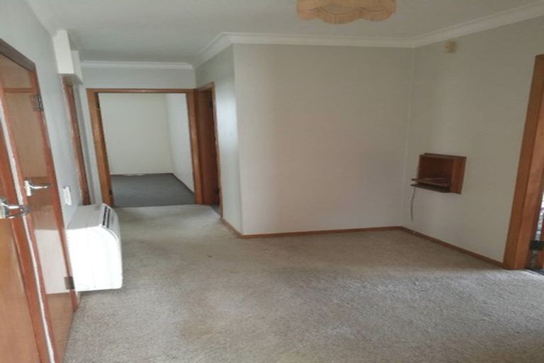 Photo of property in 102 Helston Road, Paparangi, Wellington, 6037