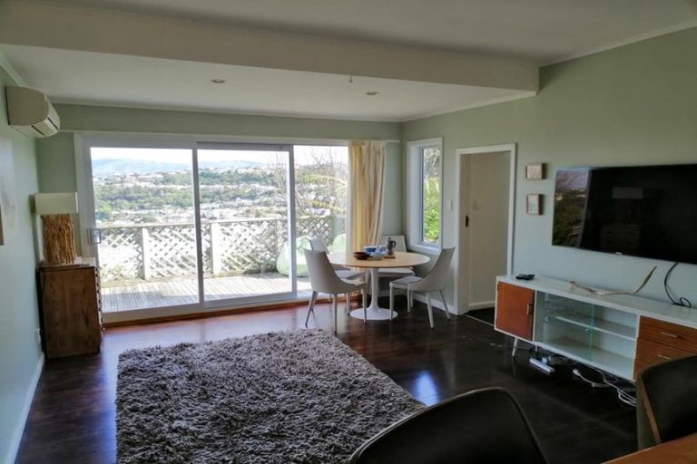 Photo of property in 107 Nevay Road, Miramar, Wellington, 6022