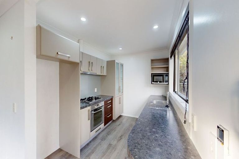 Photo of property in 14c Bracken Road, Newlands, Wellington, 6037