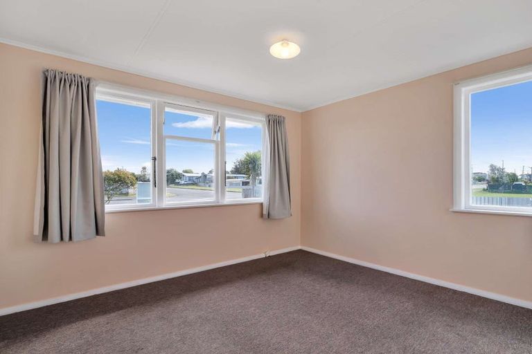 Photo of property in 129 Puriri Street, Castlecliff, Whanganui, 4501