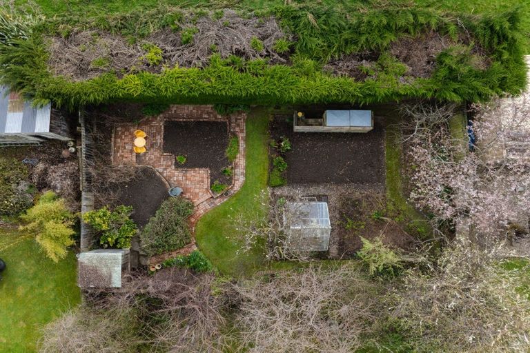 Photo of property in 10 Mountfort Street, Outram, 9019