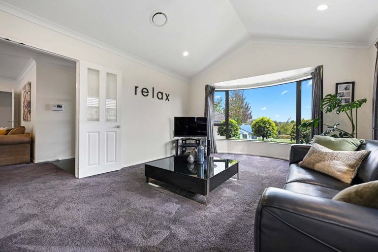 Photo of property in 3 Palm Grove Drive, Western Heights, Hamilton, 3200