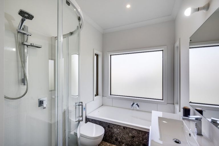 Photo of property in 3 Saint Andrews Road, Havelock North, 4130