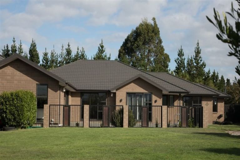 Photo of property in 74 Rotherham Drive, West Melton, 7618