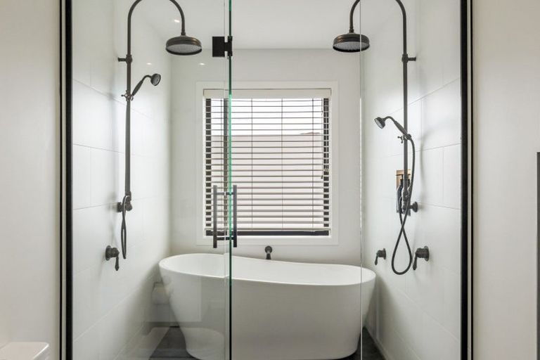 Photo of property in 3 Aberdare Court, Jacks Point, Queenstown, 9371