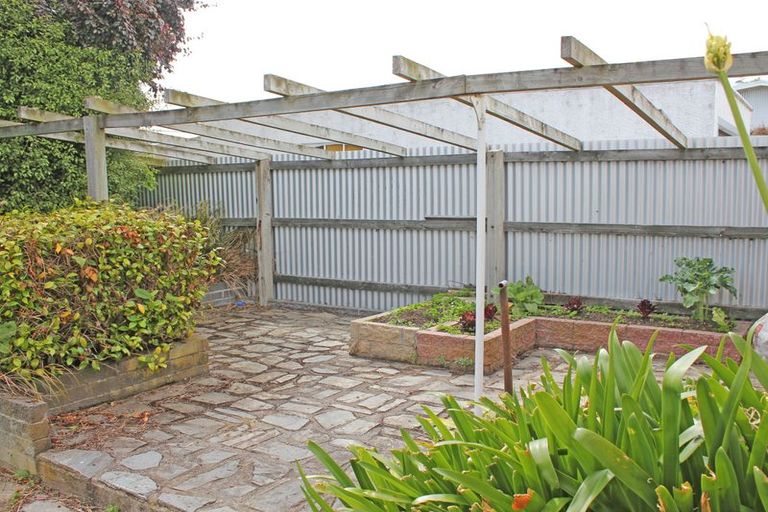 Photo of property in 17 Weston Road, Holmes Hill, Oamaru, 9401