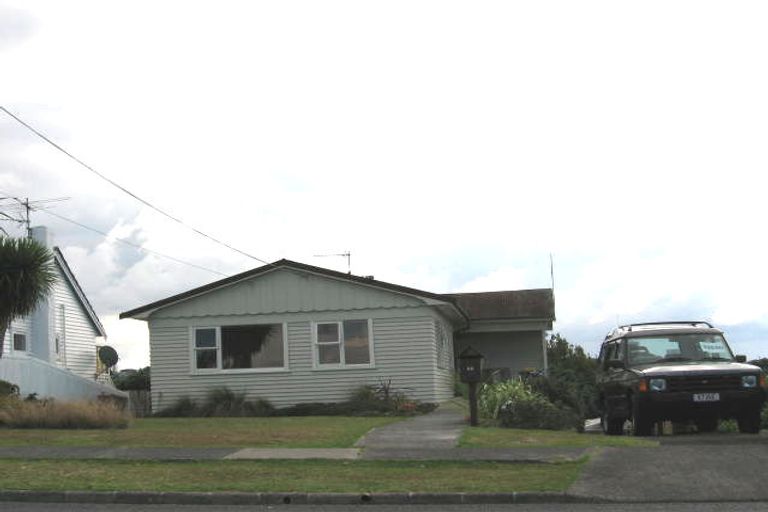 Photo of property in 1/70 Deep Creek Road, Torbay, Auckland, 0630