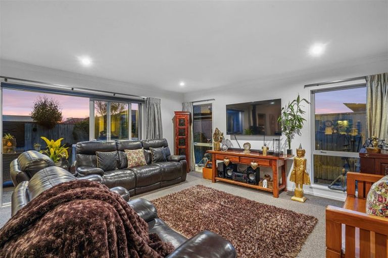 Photo of property in 12 Beachvale Drive, Kaiapoi, 7630