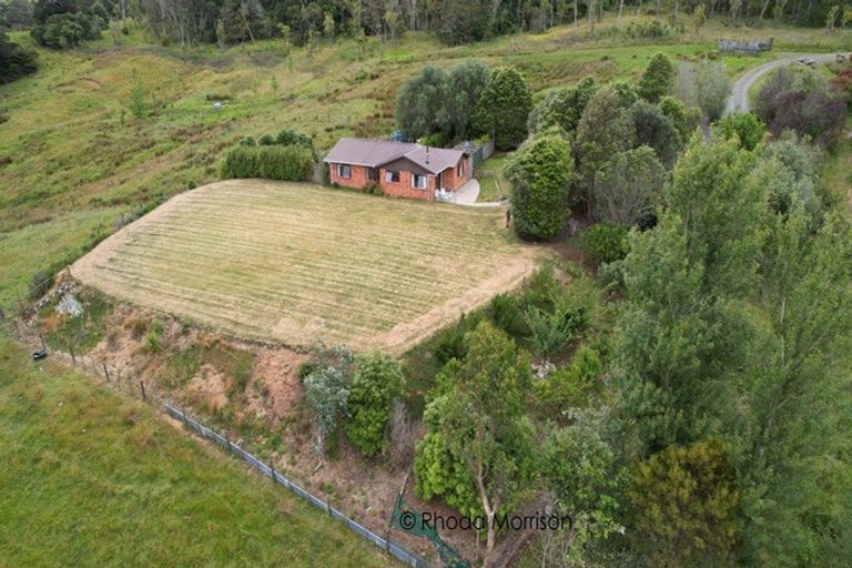 Photo of property in State Highway 12, Paparoa, Maungaturoto, 0583