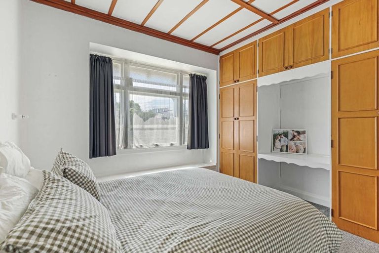 Photo of property in 42 King Street, Marton, 4710