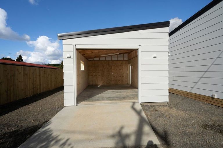 Photo of property in 32 Valley Road, Hikurangi, 0114