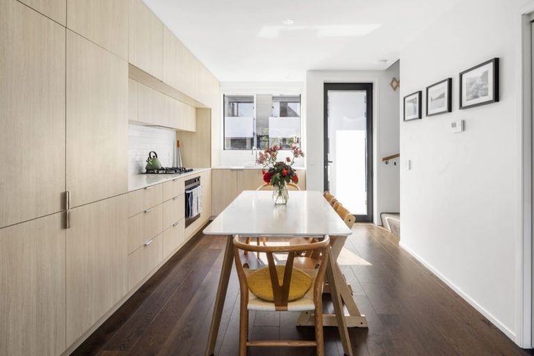 Photo of property in 2 Jean Caldwell Way, Island Bay, Wellington, 6023