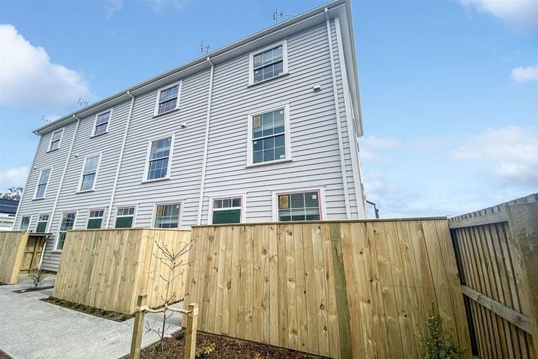 Photo of property in 4/9 Bunyan Street, Waltham, Christchurch, 8023