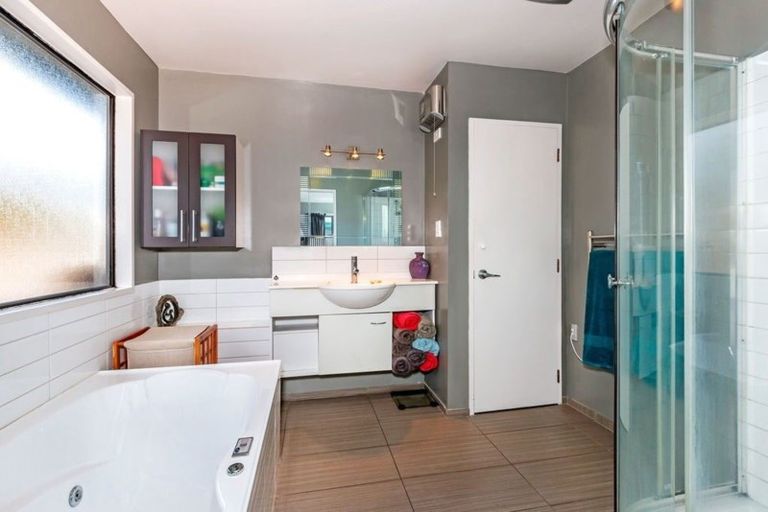 Photo of property in 6a Idaho Place, Burwood, Christchurch, 8083