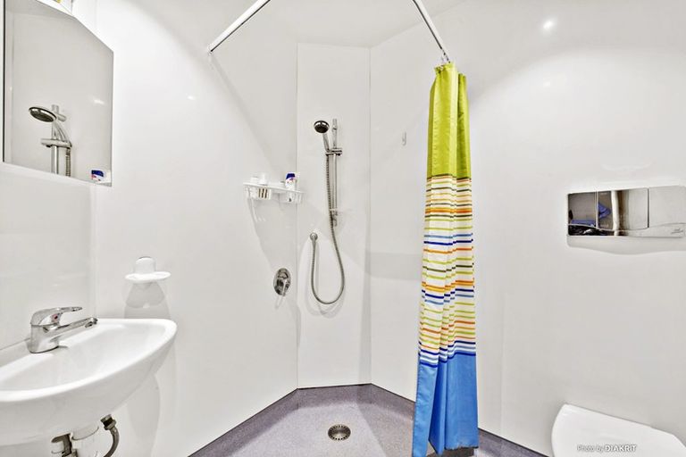 Photo of property in 244/21 Left Bank, Te Aro, Wellington, 6011