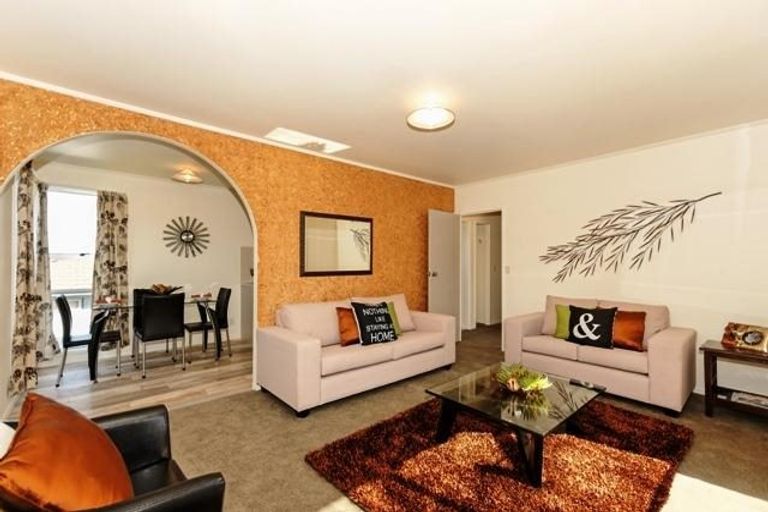 Photo of property in 7 Kemp Road, Massey, Auckland, 0614