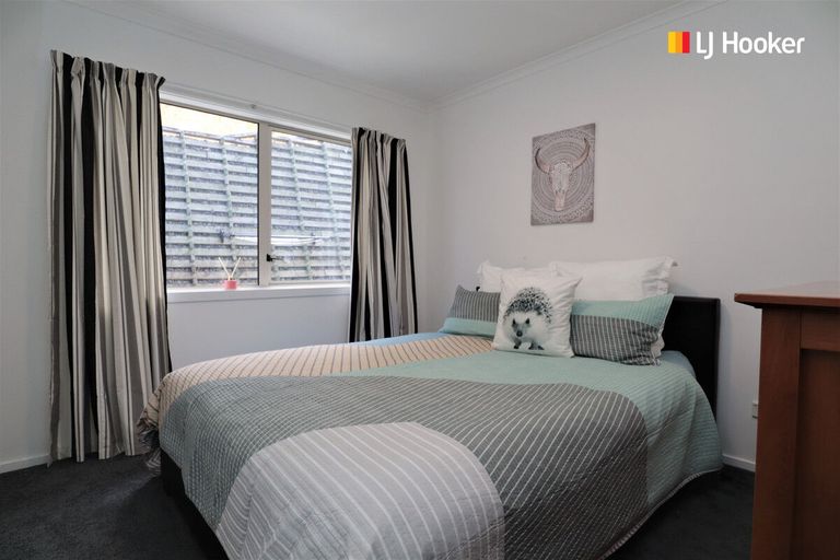 Photo of property in 338 Kaikorai Valley Road, Bradford, Dunedin, 9011