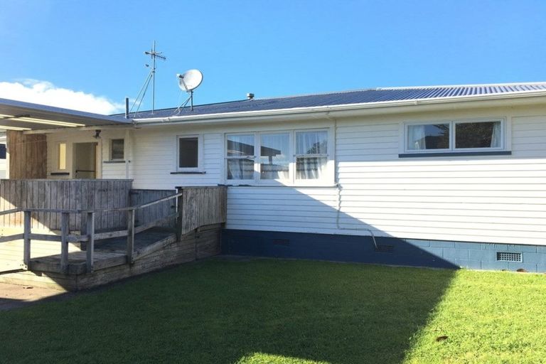 Photo of property in 3 Otuhiwai Crescent, Tikipunga, Whangarei, 0112