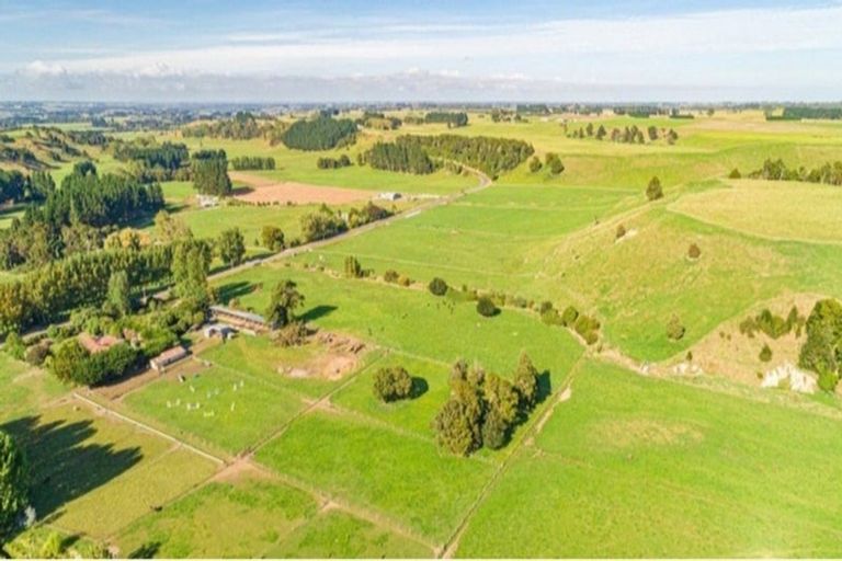 Photo of property in 173 Leedstown Road, Hunterville, Marton, 4787