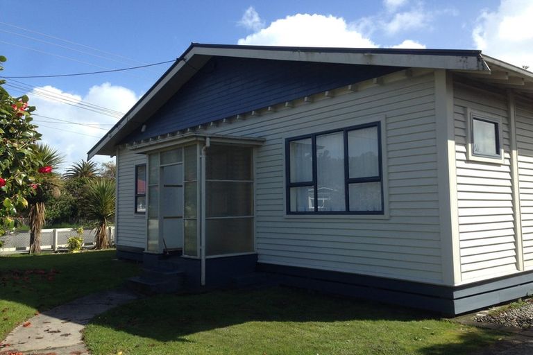 Photo of property in 12 Ida Street, Greymouth, 7805