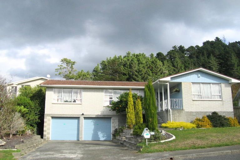 Photo of property in 65 Sunbrae Drive, Silverstream, Upper Hutt, 5019