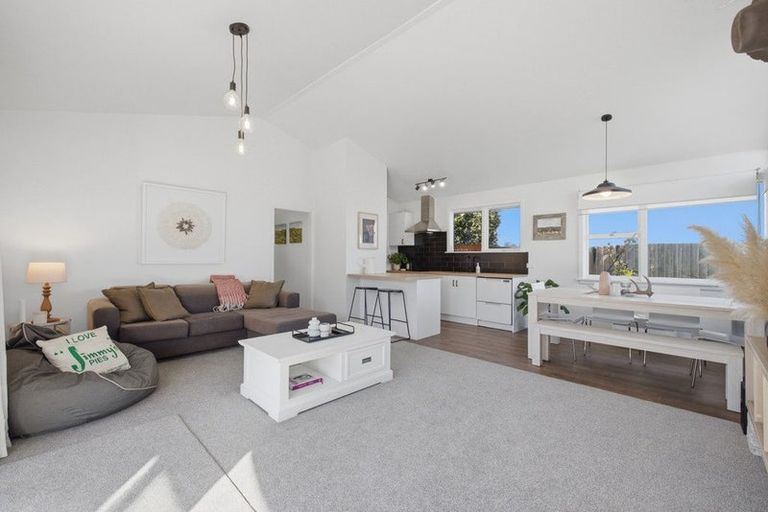 Photo of property in 380 Harewood Road, Bishopdale, Christchurch, 8053