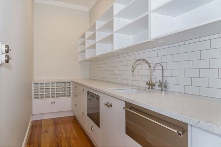 Photo of property in 30 Oak Valley Road, Dairy Flat, Albany, 0792