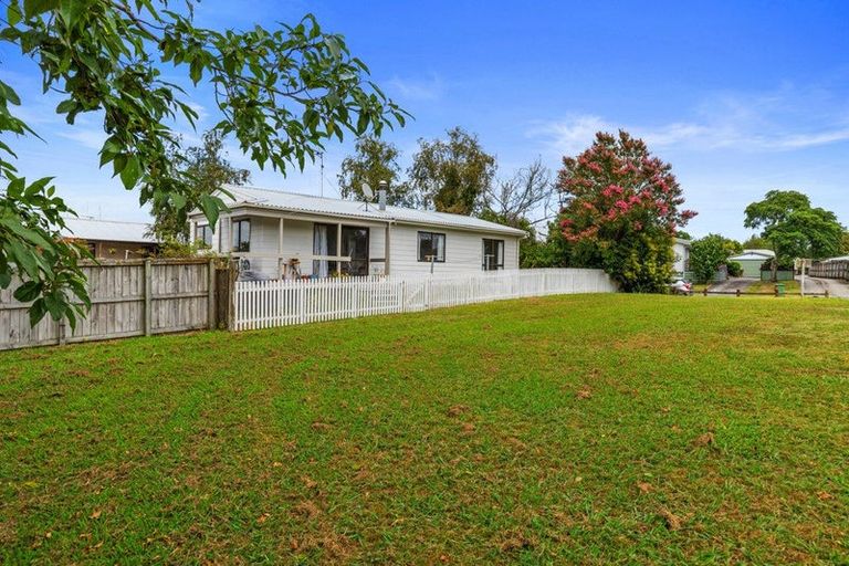 Photo of property in 10 Taksan Place, Pukete, Hamilton, 3200