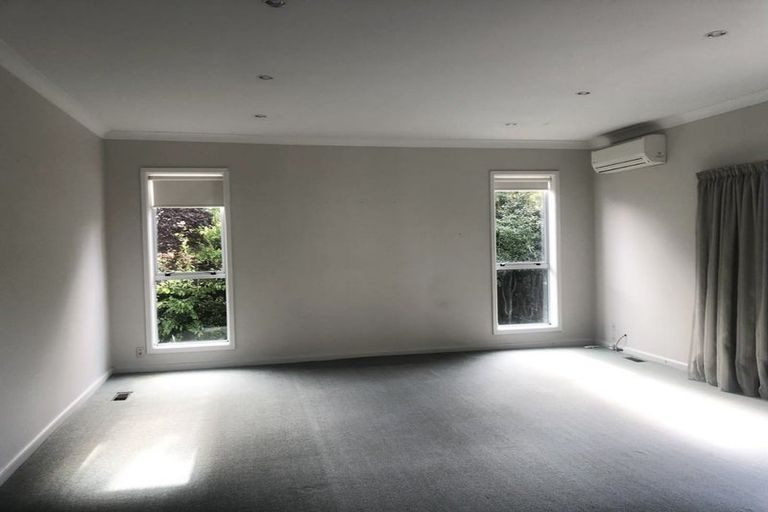 Photo of property in 7 Ilkley Place, Ilam, Christchurch, 8041