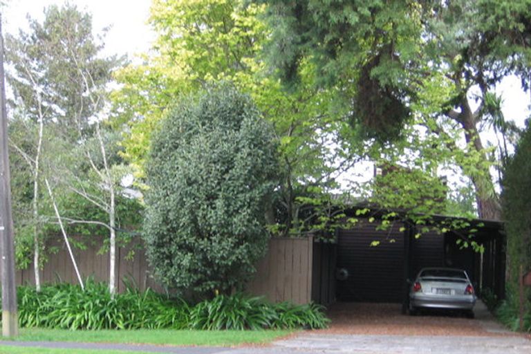Photo of property in 279 Royal Road, Massey, Auckland, 0614