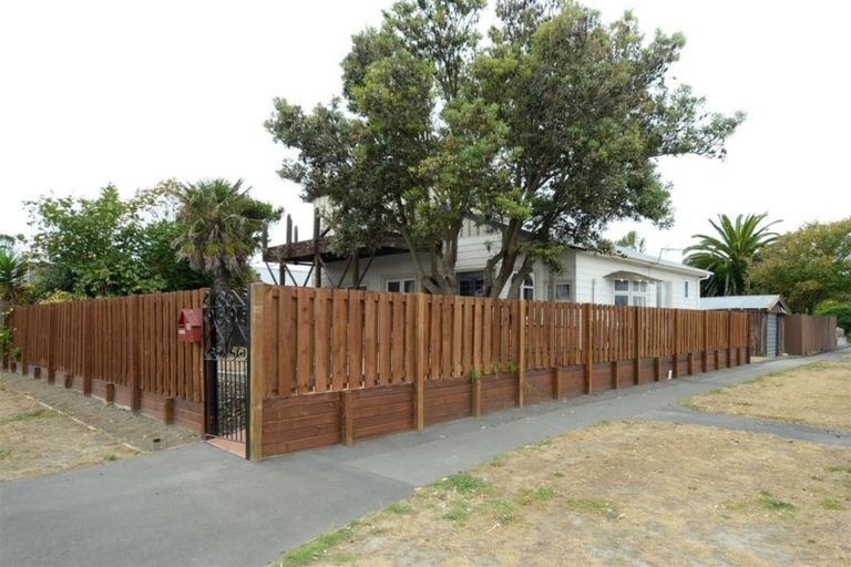 Photo of property in 23 Bellamy Avenue, New Brighton, Christchurch, 8061