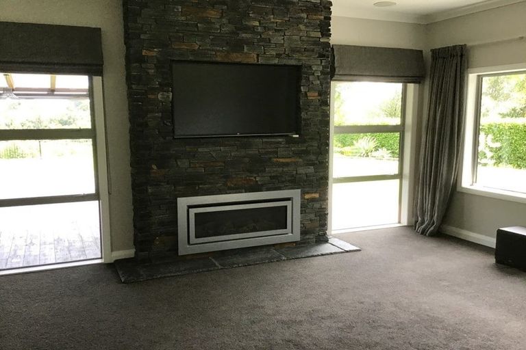 Photo of property in 198 State Highway 2 North, Bethlehem, Tauranga, 3110