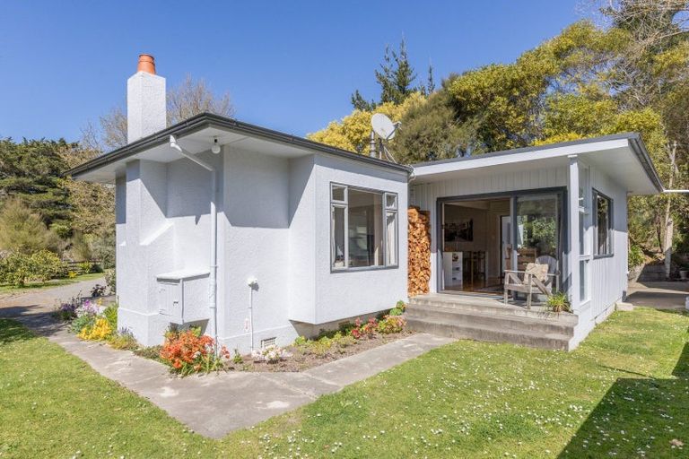 Photo of property in 309 Ellis Wallace Road, Eskdale, Napier, 4182