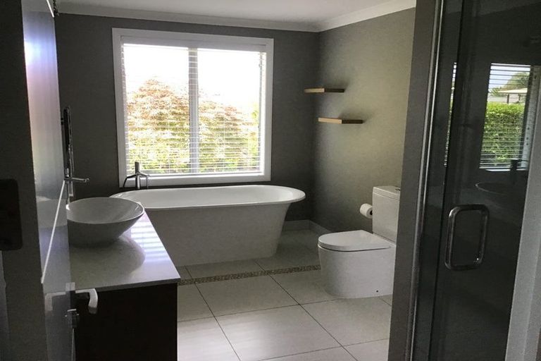 Photo of property in 198 State Highway 2 North, Bethlehem, Tauranga, 3110