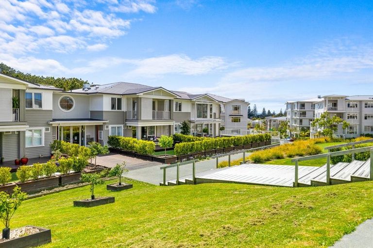 Photo of property in 138 Eaves Bush Parade, Orewa, 0931
