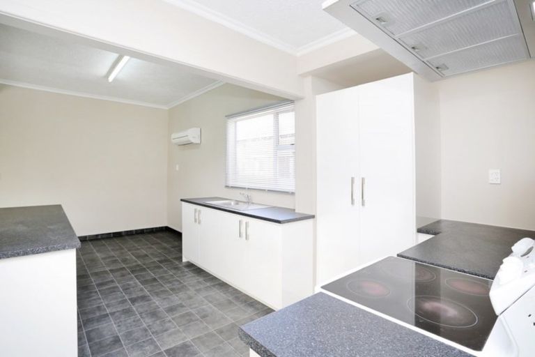 Photo of property in 32 Collingwood Street, Strathern, Invercargill, 9812