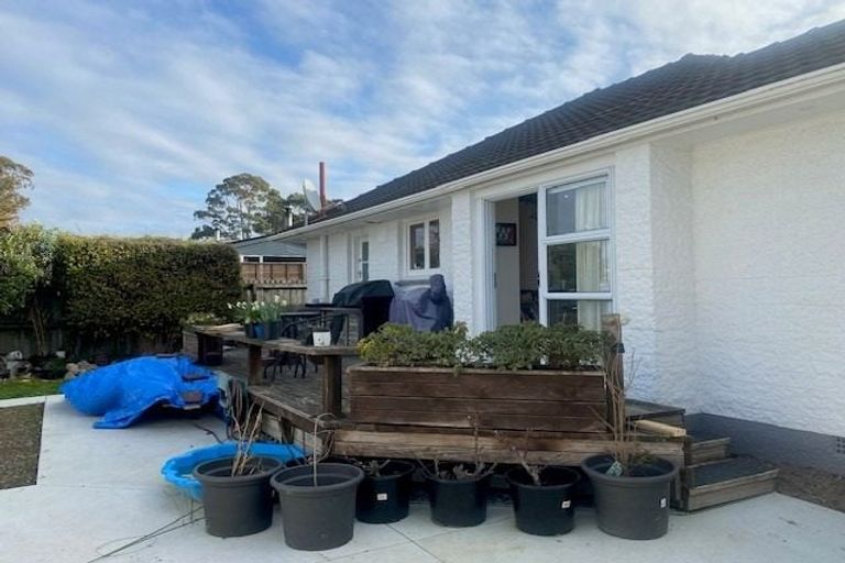 Photo of property in 10 Highsted Road, Bishopdale, Christchurch, 8053