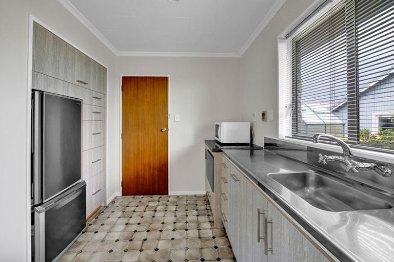 Photo of property in 24a Albion Street, Hawera, 4610