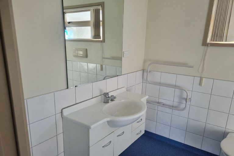 Photo of property in 8 Angela Place, Kinloch, Taupo, 3377