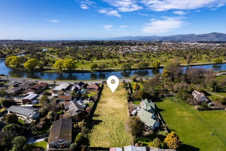 Photo of property in 235 New Brighton Road, Burwood, Christchurch, 8061