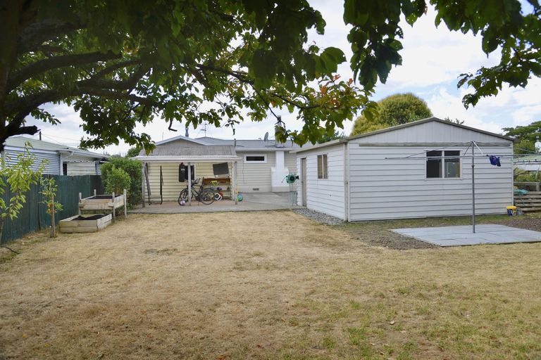 Photo of property in 3 Brooklyn Road, Carterton, 5713