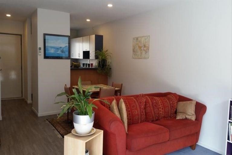 Photo of property in 5/105 Barbour Street, Waltham, Christchurch, 8011